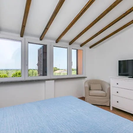 Tuscania By Interhome * Биббона